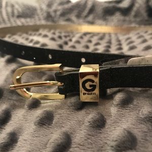 Black shinny Guess belt